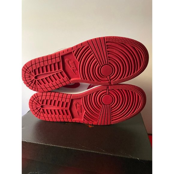 Nike Air Jordan 1 Low GS - Red / Black - Picture 8 of 9